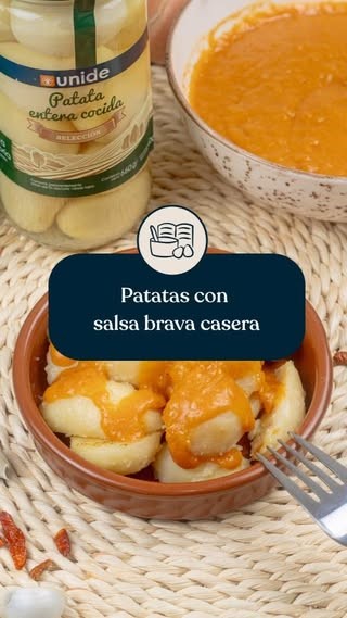 Patatas con salsa brava casera